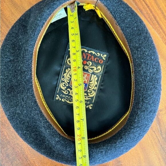 Chantaco Basque French Beret authenic and vintage EUC No wear main image 8